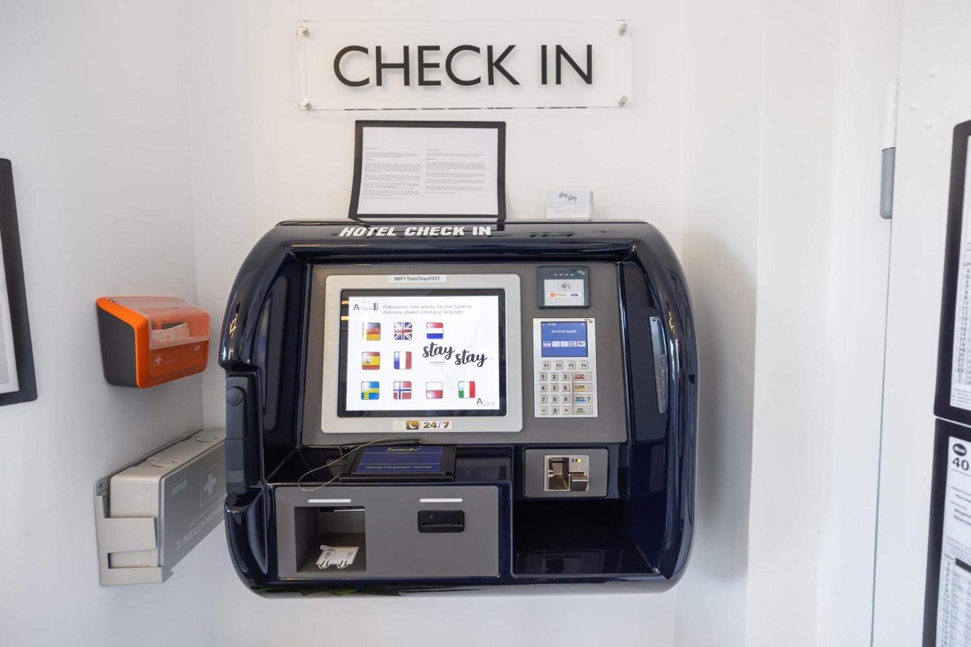 Rooms By Staystay I 24 Hours Check-In Nuremberg Luaran gambar